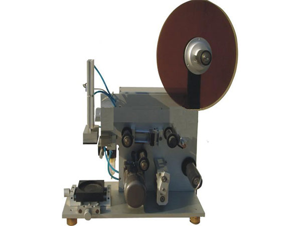 MT-60半自動平面不干膠貼標(biāo)機(jī)